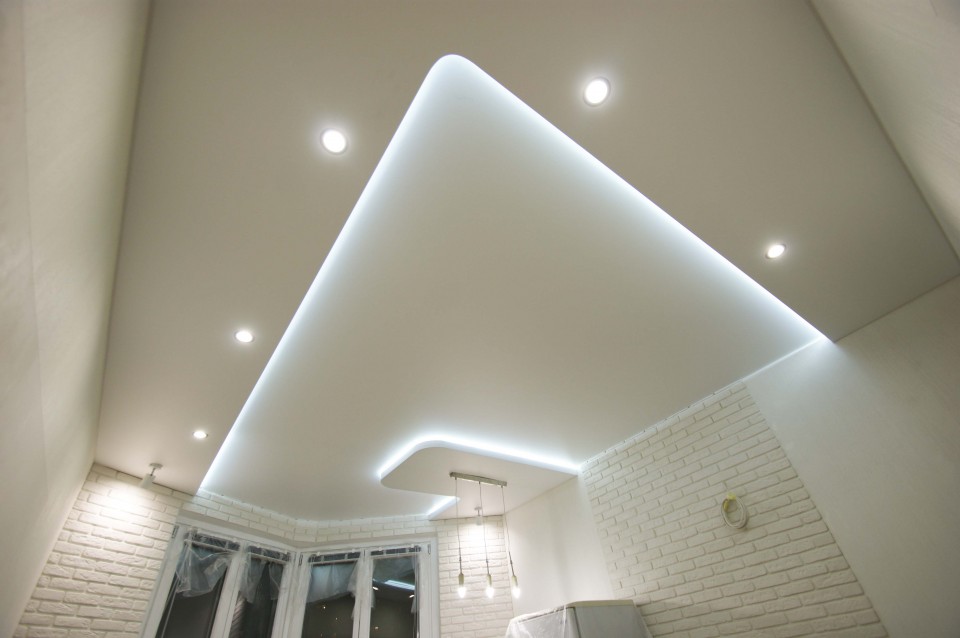 Заказать парящие натяжные потолки в г. Оха